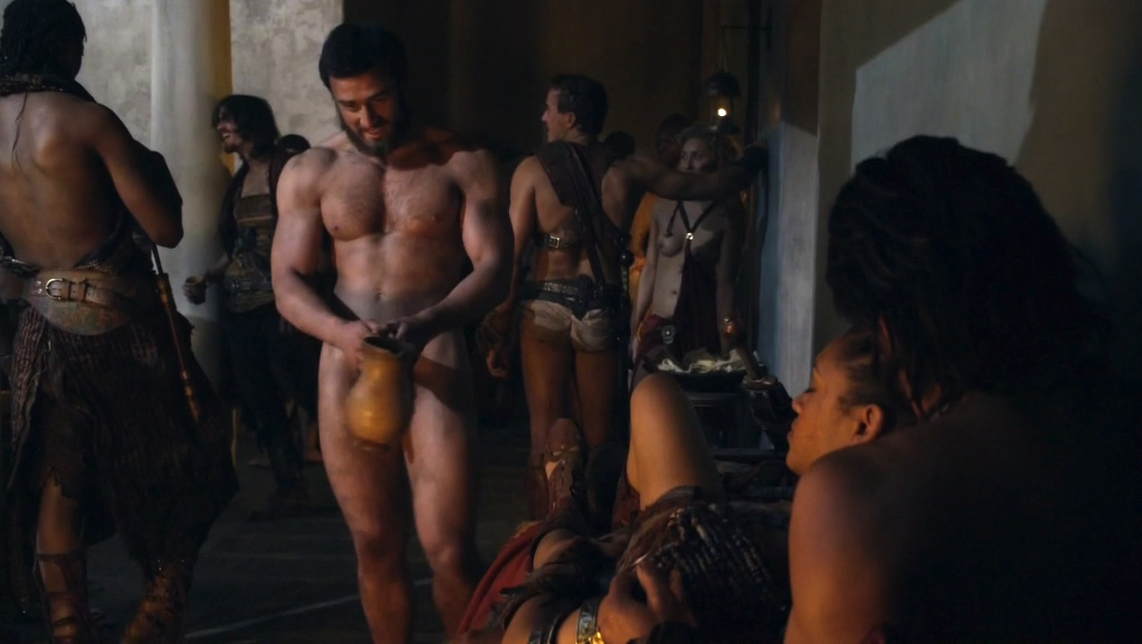 appeared full frontal in last weeks episode of season three Starz hit show Spartacus...