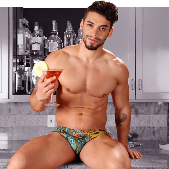 Arad Winwin Invites You To Drink - We Love Nudes